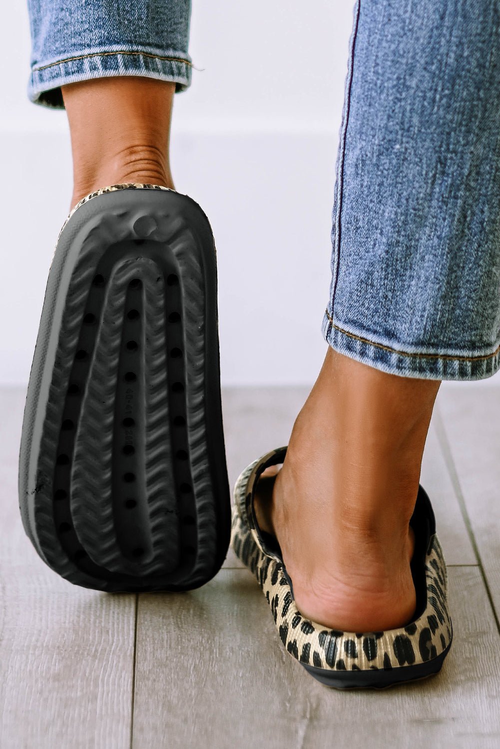 Black Print Thick Sole Slip On Slippers - Goddess Vibes