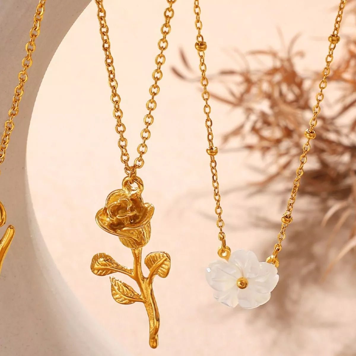 18K Gold - Plated Stainless Steel Flower Pendant Necklace - Goddess Vibes