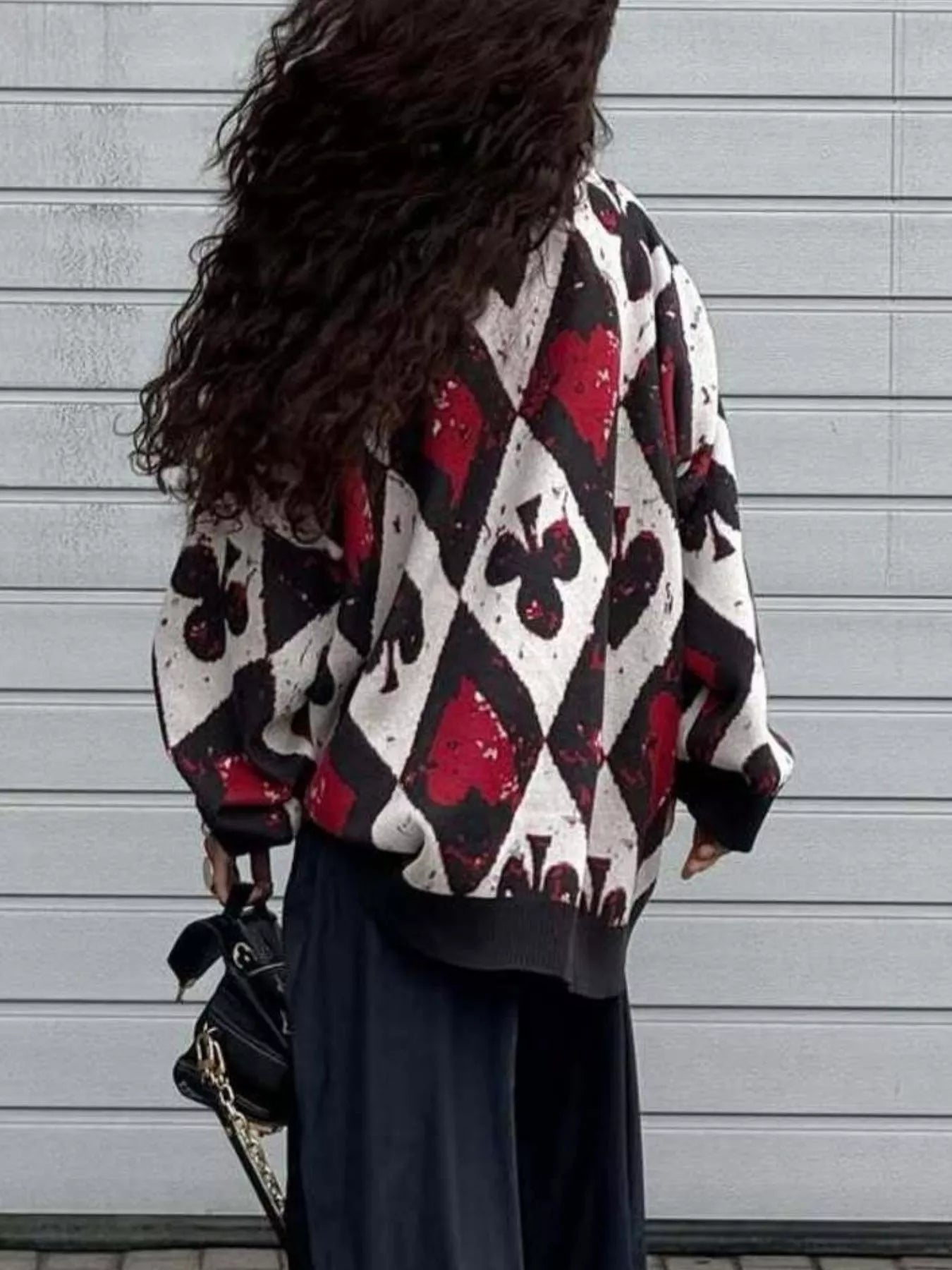 Contrast Diamond Round Neck Long Sleeve Sweater - Goddess Vibes
