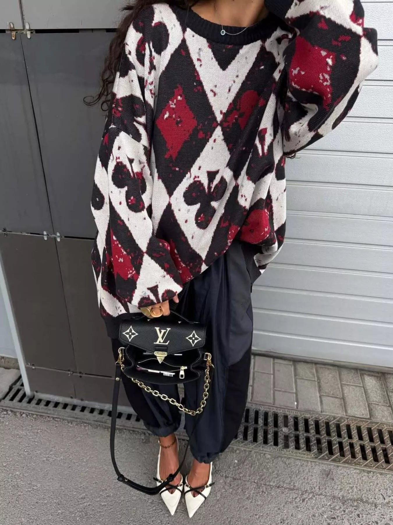Contrast Diamond Round Neck Long Sleeve Sweater - Goddess Vibes